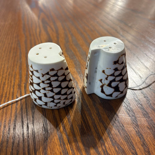 Leopard Salt & Pepper Shaker SMALLS