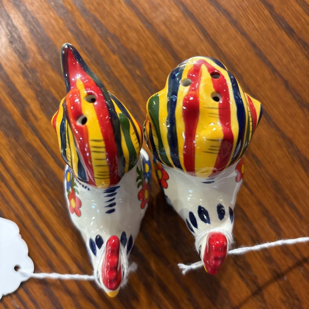 Chickens Salt & Pepper Shaker SMALLS