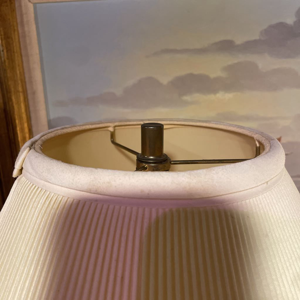 Cream Ginger Jar Lamp