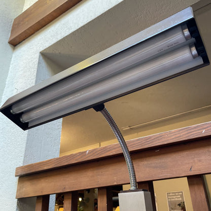 Vintage Wood Base with Plastic Light Bar Desk Lamp