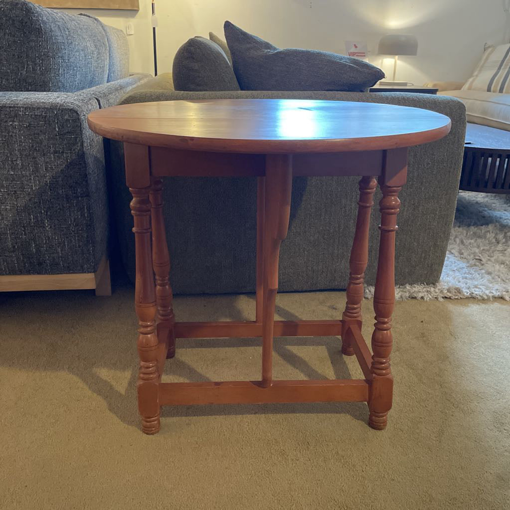 Turned Leg Drop Leaf Wooden Table C SIDE TABLES