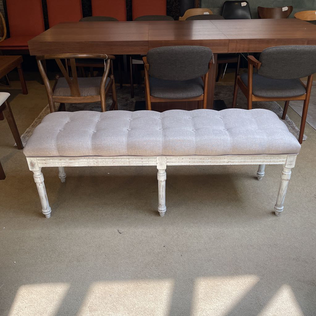Grey Tufted Farmhouse Chic Bench