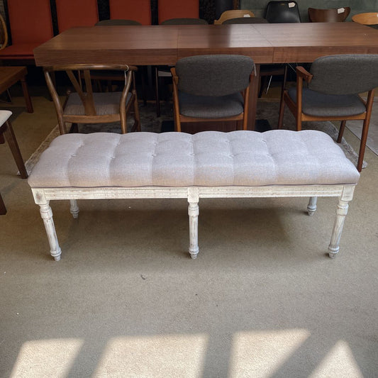 Grey Tufted Farmhouse Chic Bench C DINING BENCHES