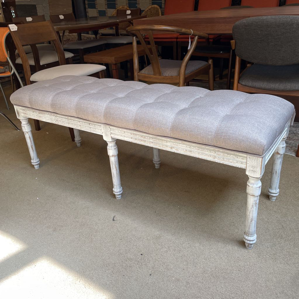 Grey Tufted Farmhouse Chic Bench