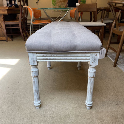 Grey Tufted Farmhouse Chic Bench