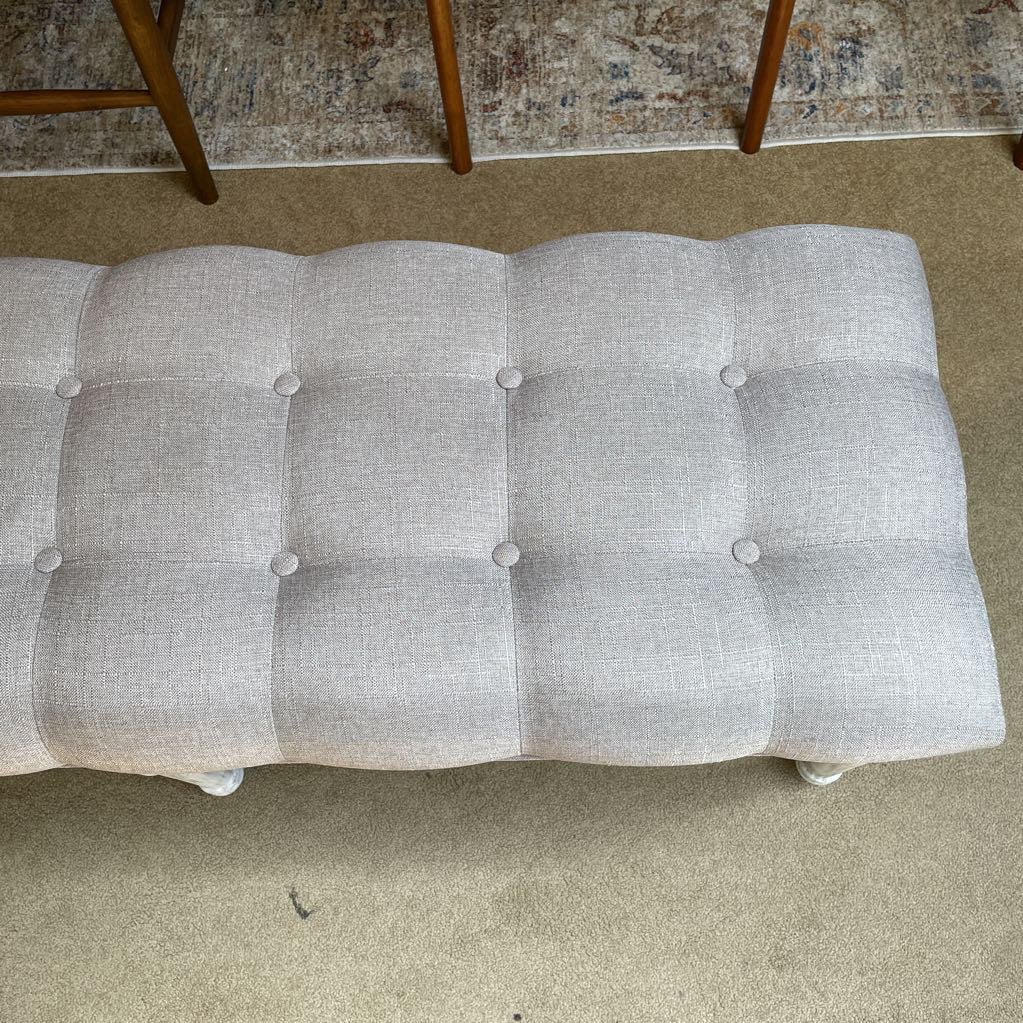 Grey Tufted Farmhouse Chic Bench