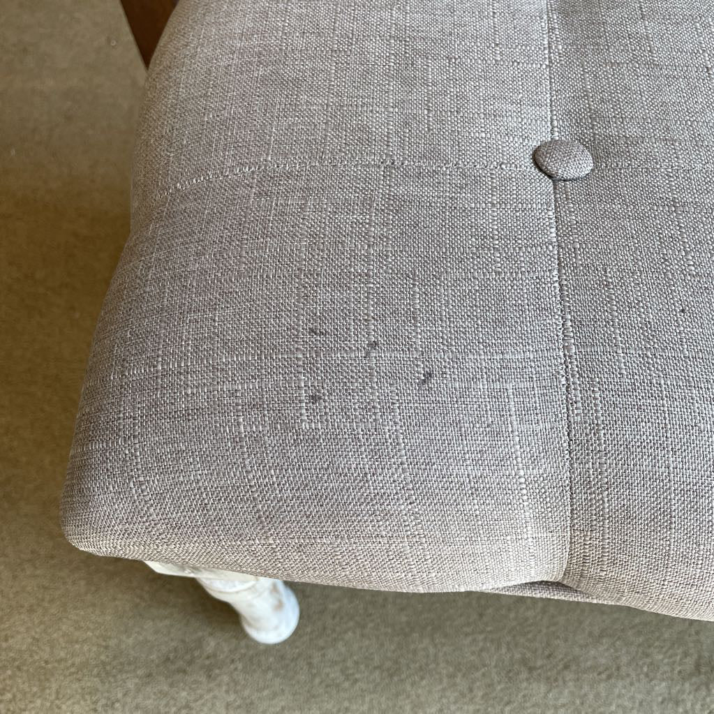 Grey Tufted Farmhouse Chic Bench
