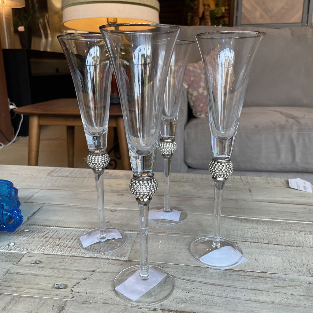 Champagne Flutes w/ Rhinestones on Stem SET of 4
