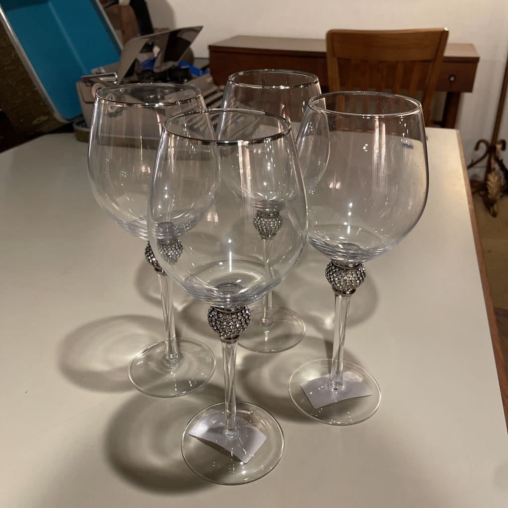 Wine Glasses w/ Rhinestones on Stem SET of 4