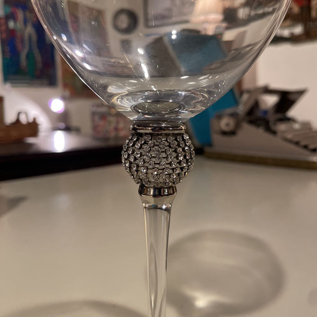 Wine Glasses w/ Rhinestones on Stem SET of 4