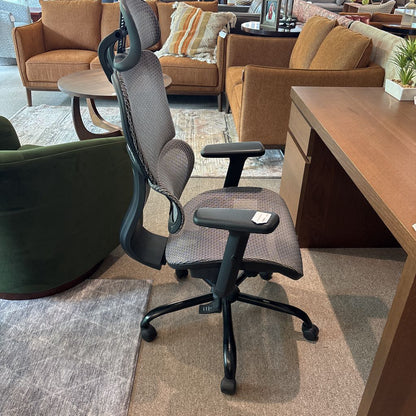 Black & Mesh Office Chair