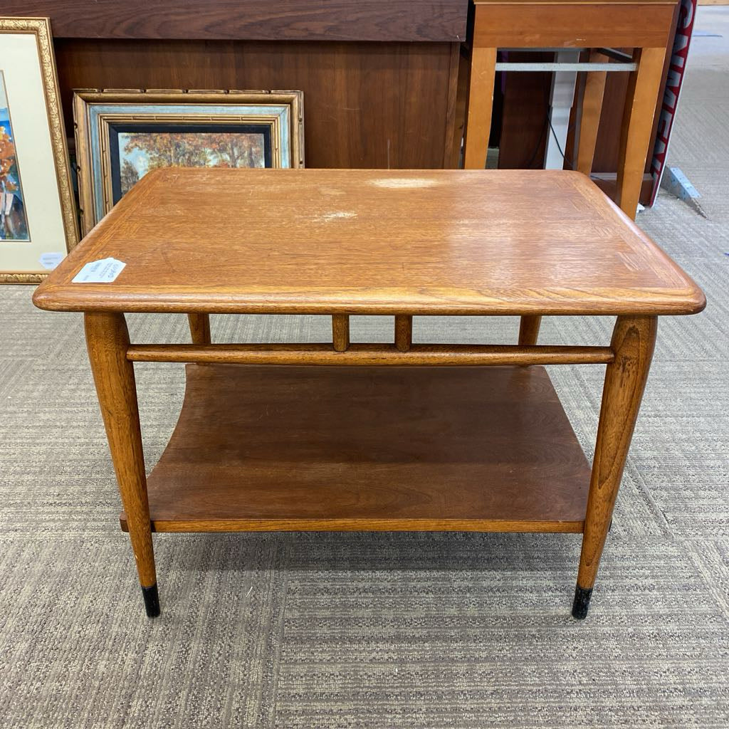 Vintage LANE ACCLAIM Side Table w/Shelf (AS IS)