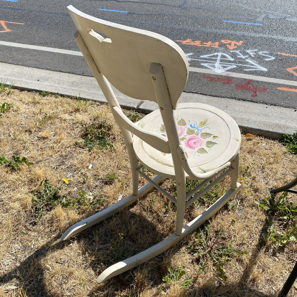Vintage Painted Floral Rocker U ACCENT CHAIRS