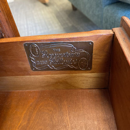 GEORGETOWN GALLERIES Traditional Cherry Nightstand