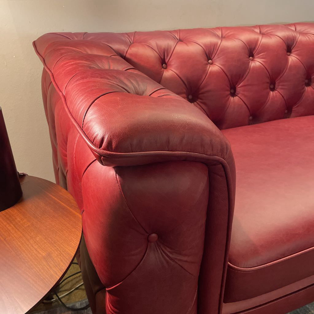 Daphne Red Leather Sofa U SOFAS