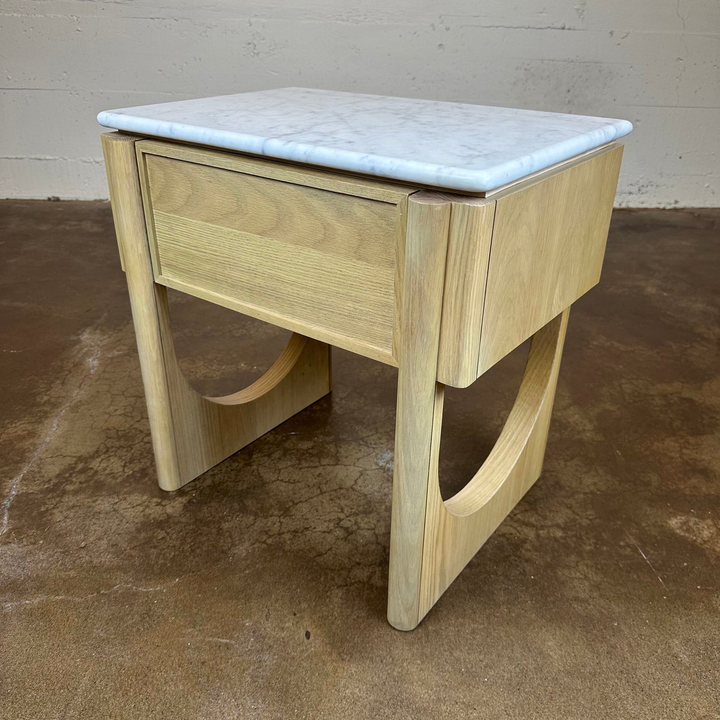 Sedona Lamp Table