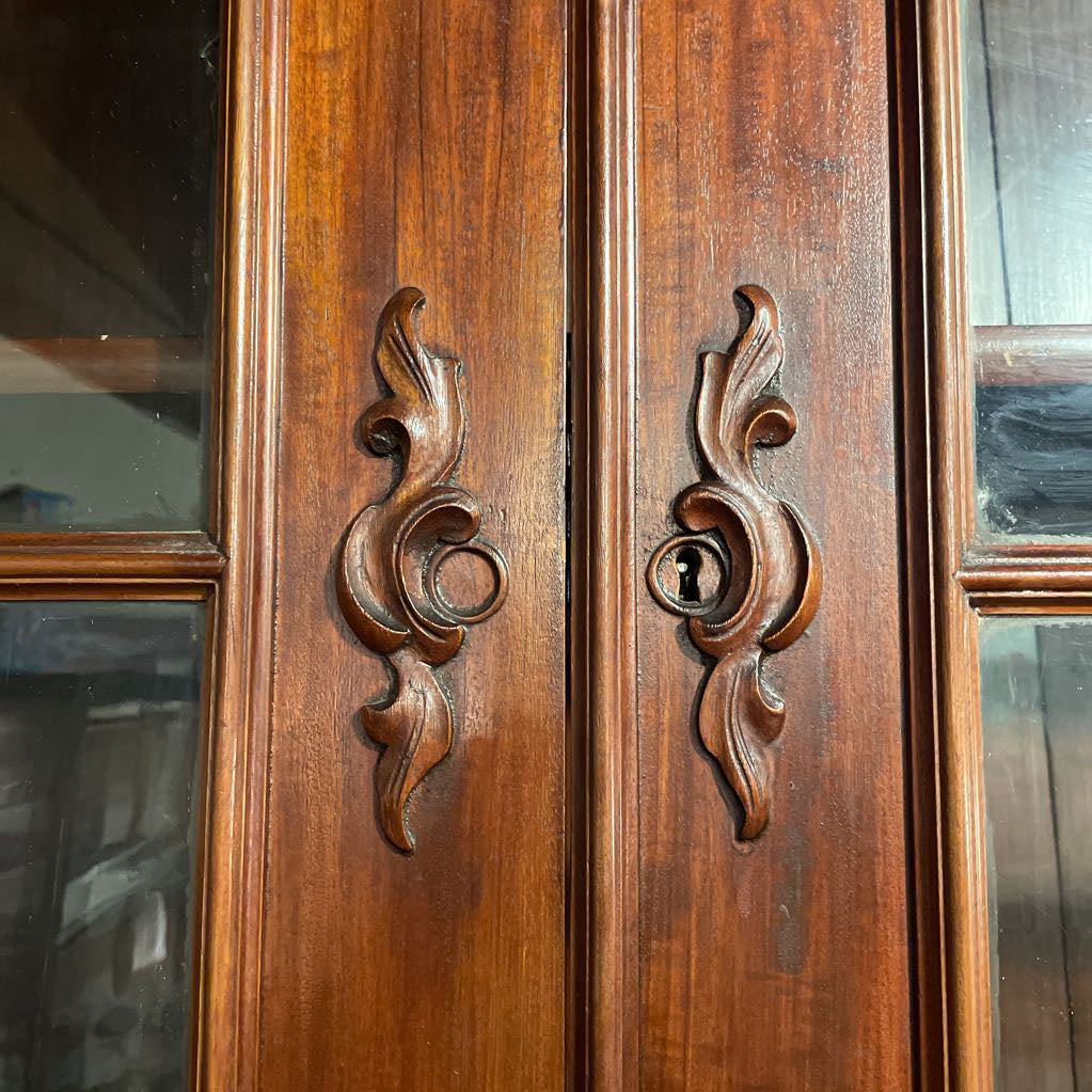 Ornate 3 Drawer Hutch w/ Fold Out Top Cabinet (AS IS) C CABINETS