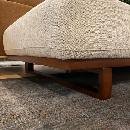 Gedser Cream LAF Sectional U SECTIONALS LAF