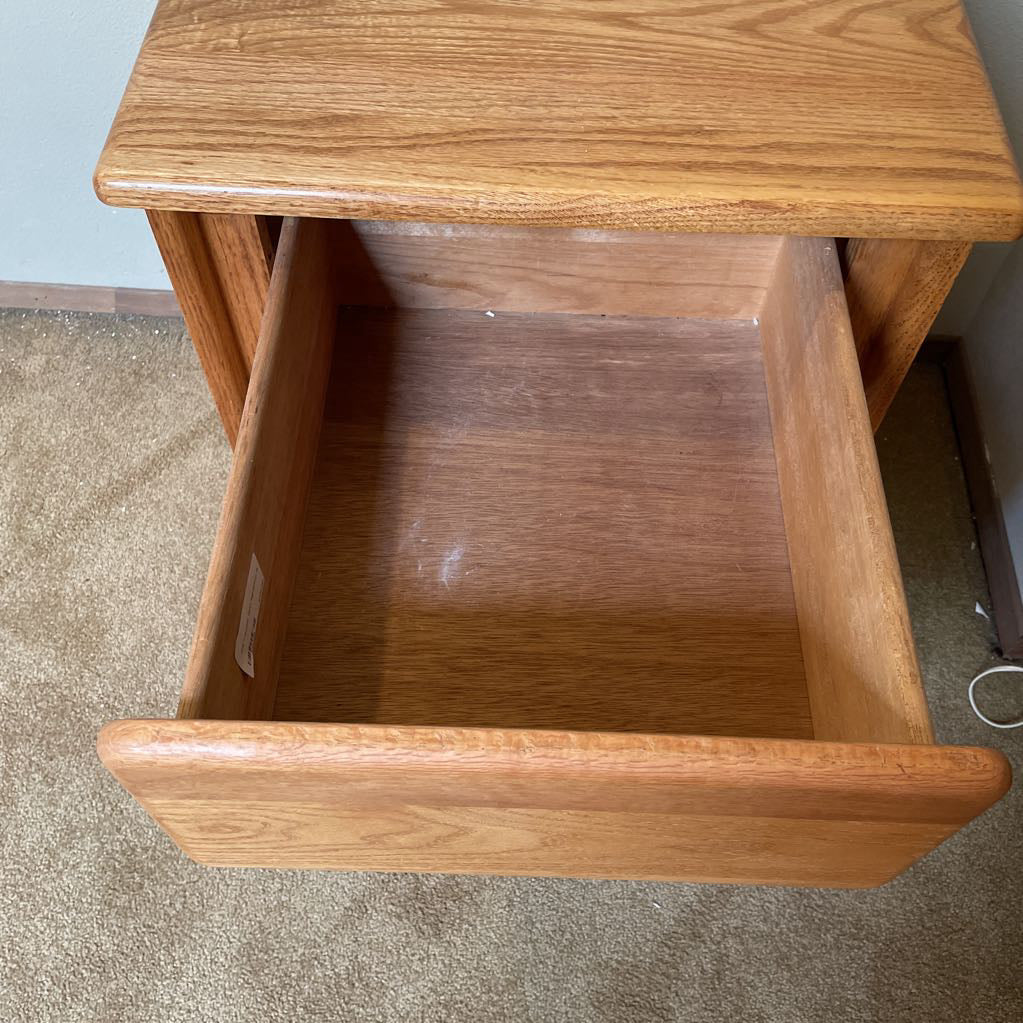 Oak 1 Drawer Open Nightstand