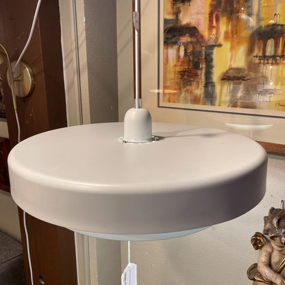 Metal Tiered Swag Light