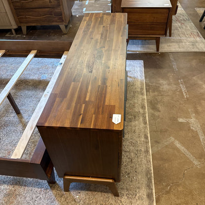 Scandi-Retro Dresser