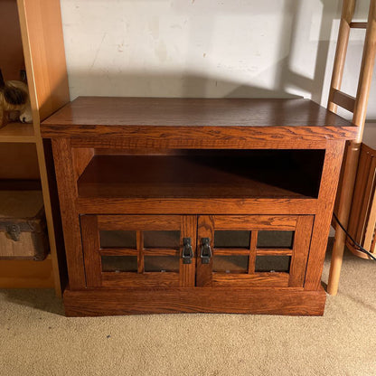 Oak Craftsmen Style 2 Door Glass Paned Media Console