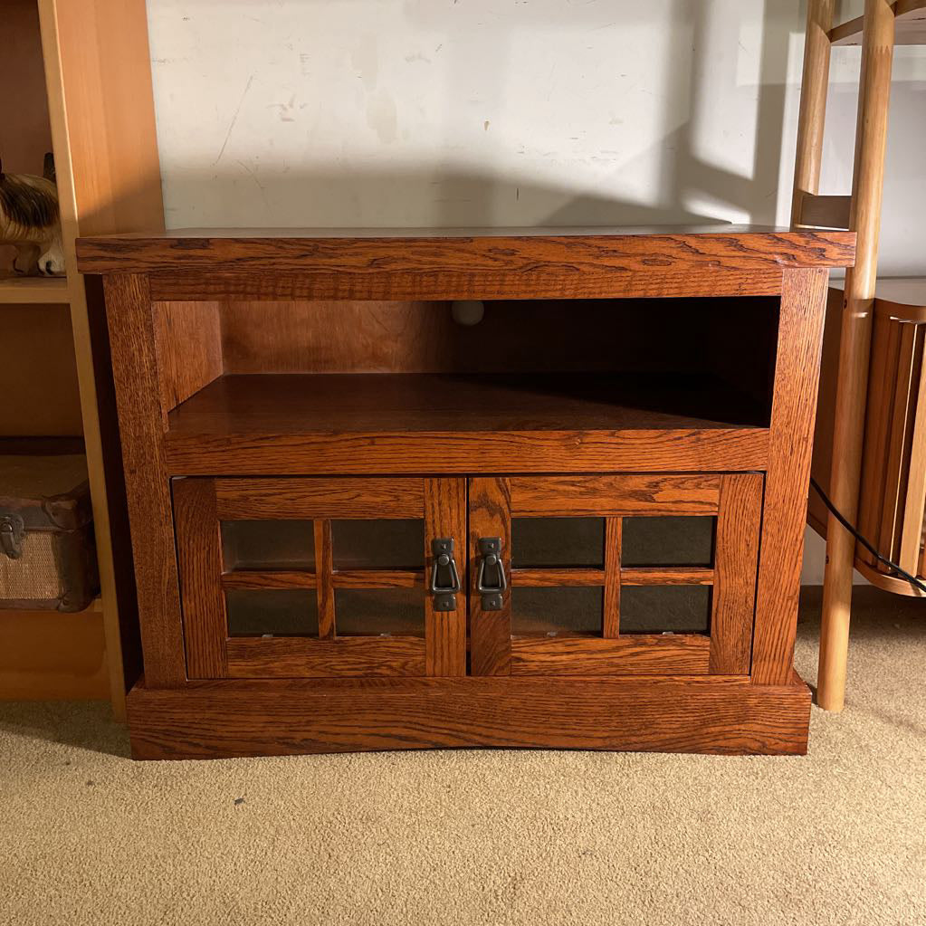 Oak Craftsmen Style 2 Door Glass Paned Media Console