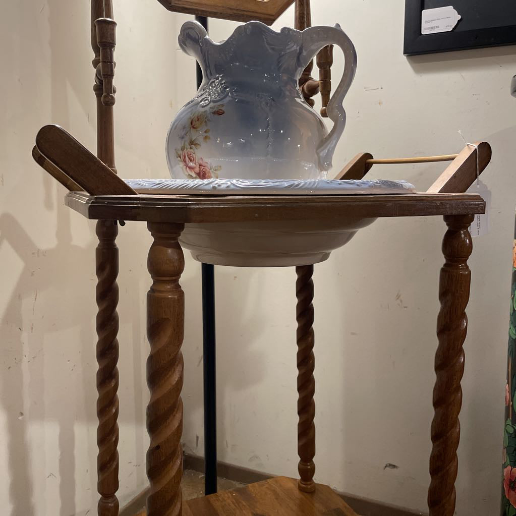 Vintage Victorian Style Wash Stand w/ Barley Twist Legs & Blue Basin