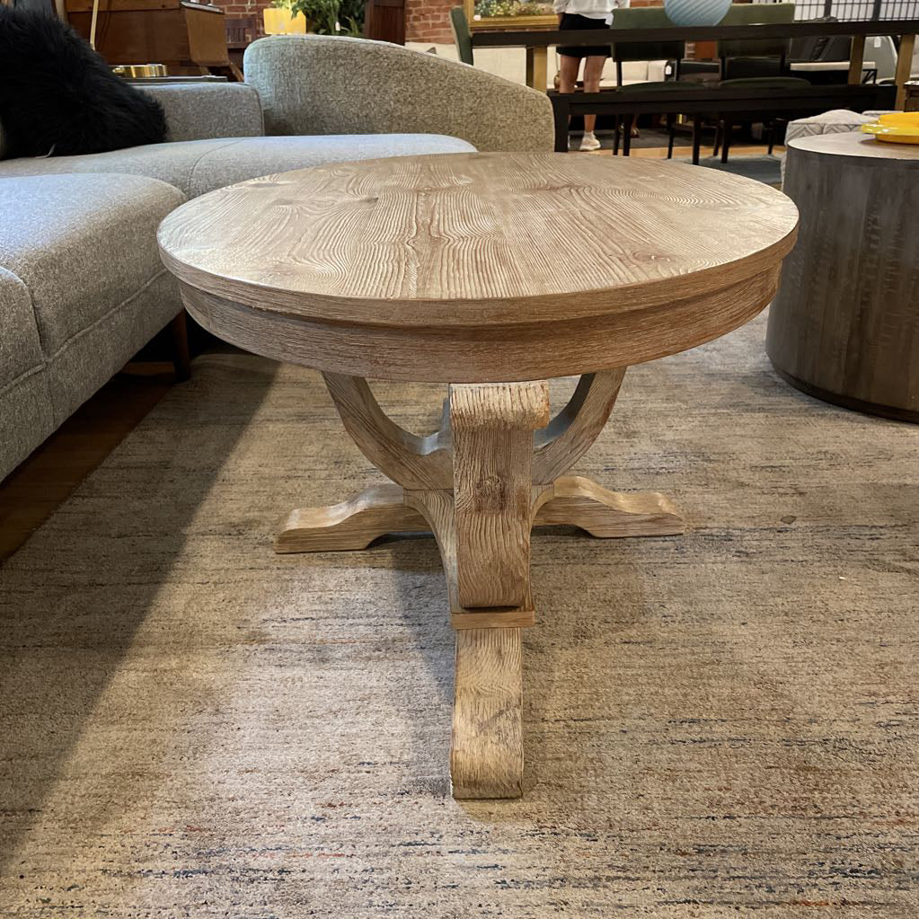 Farmhouse Oval Curved Leg Coffee Table