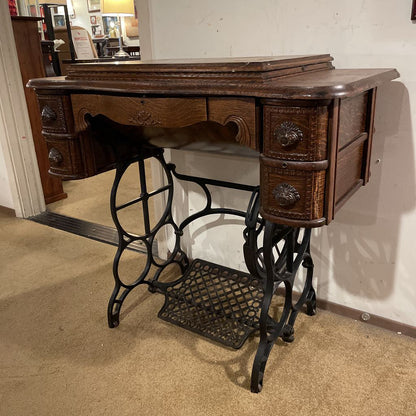 Antique Oak Daytonia Sewing Machine