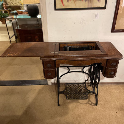 Antique Oak Daytonia Sewing Machine