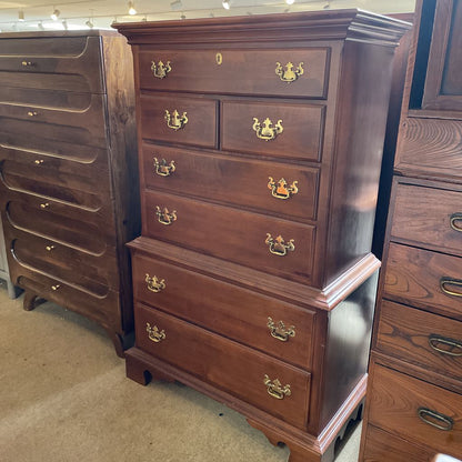 Sumter Cabinet Co. 7 Drawer Highboy Dresser w/ Golden Hardware