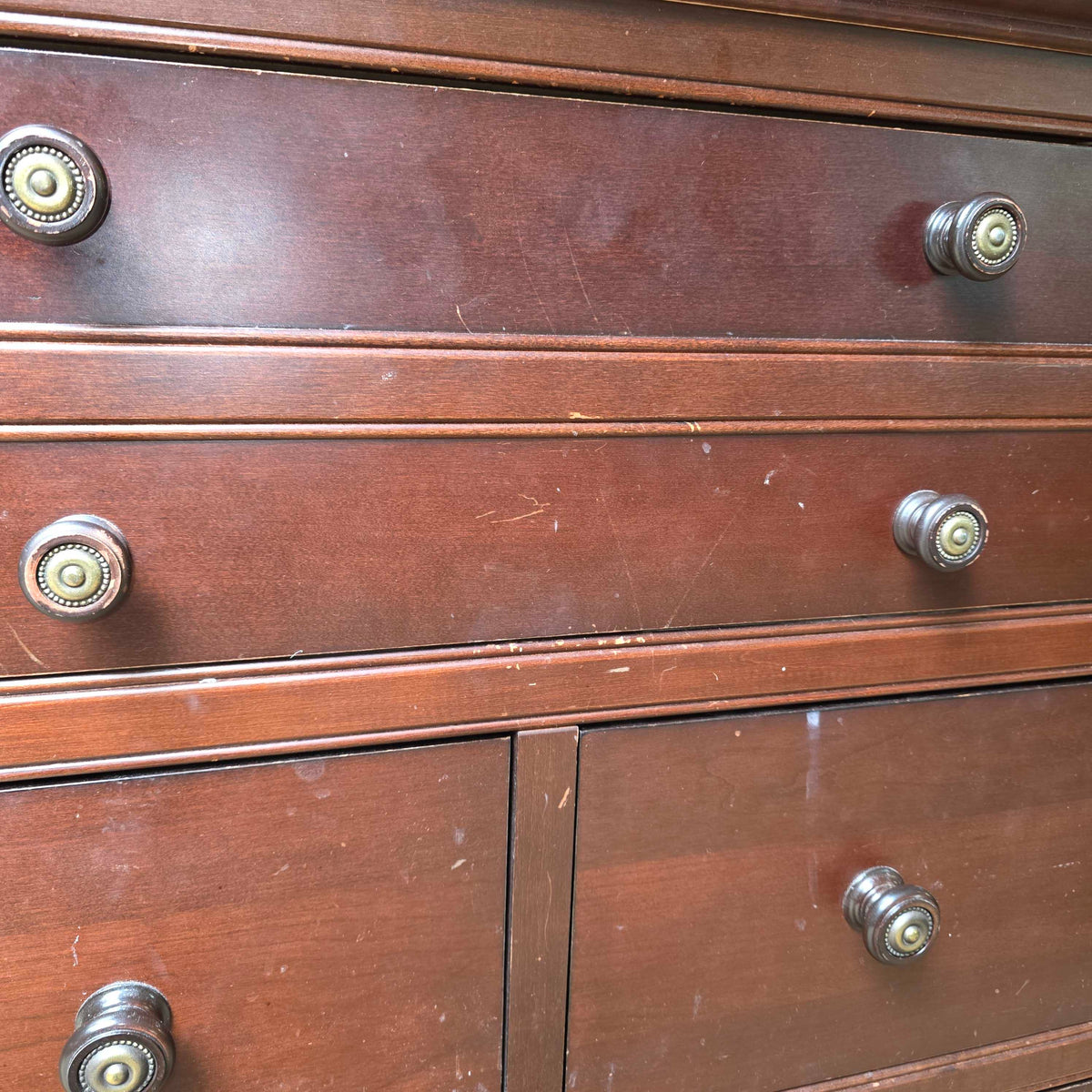 Mid-height Dark Wood 9 Drawer Dresser