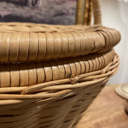 Round Beige Picnic Basket with Handle SMALLS