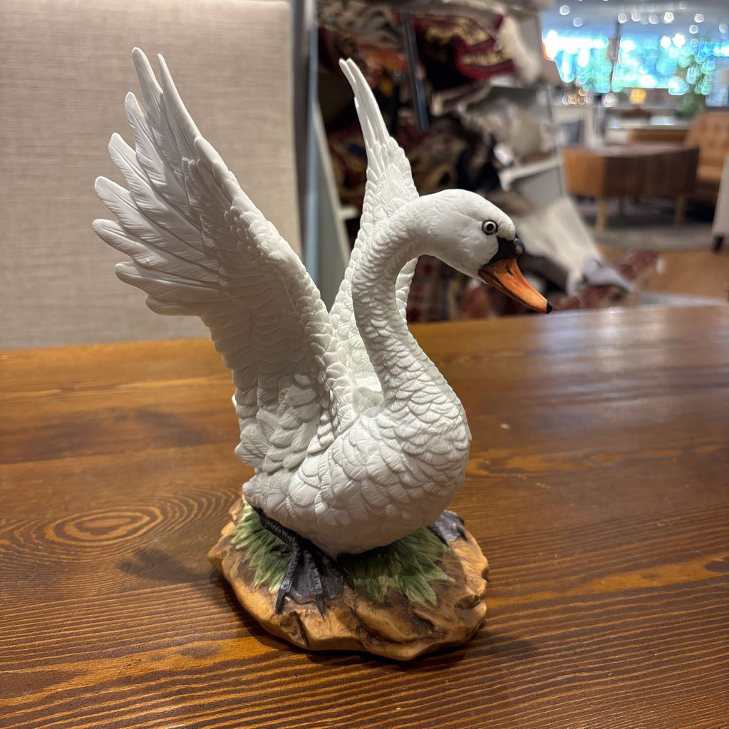 Mute Swan Scultpure