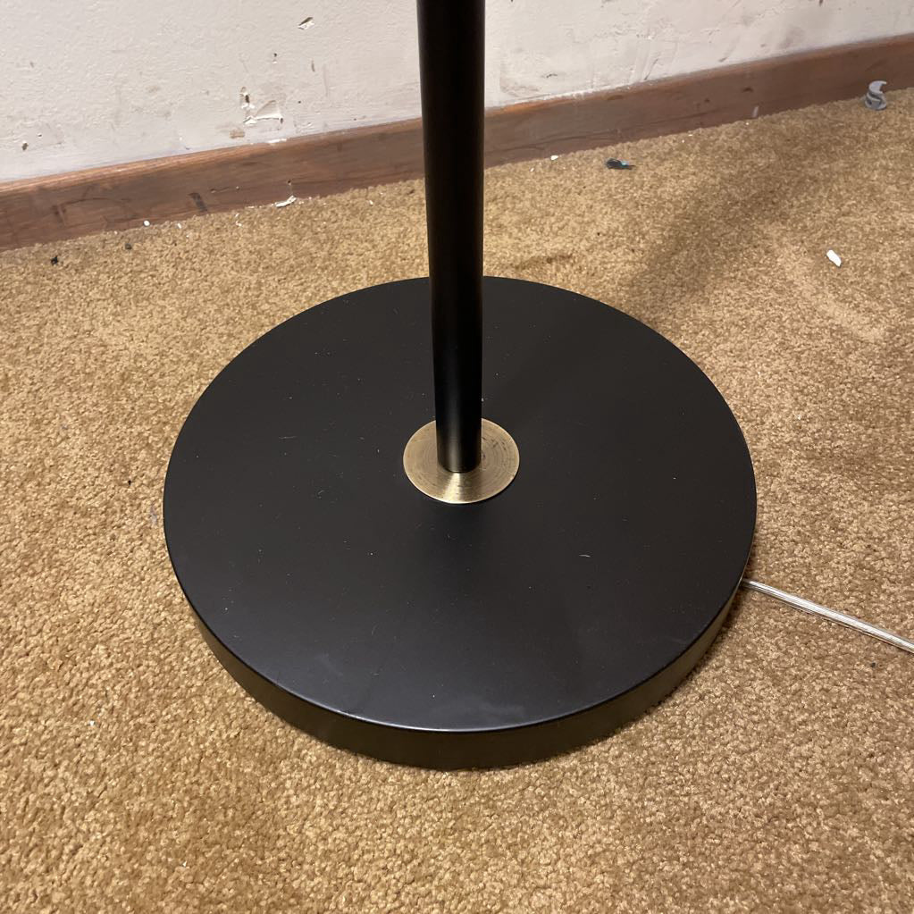 Black Industrial Style Pivoting Floor Lamp LAMPS