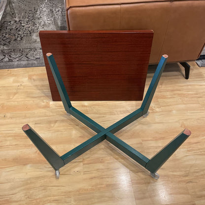 Removeable Veneer Top with Green Base Rolling Table