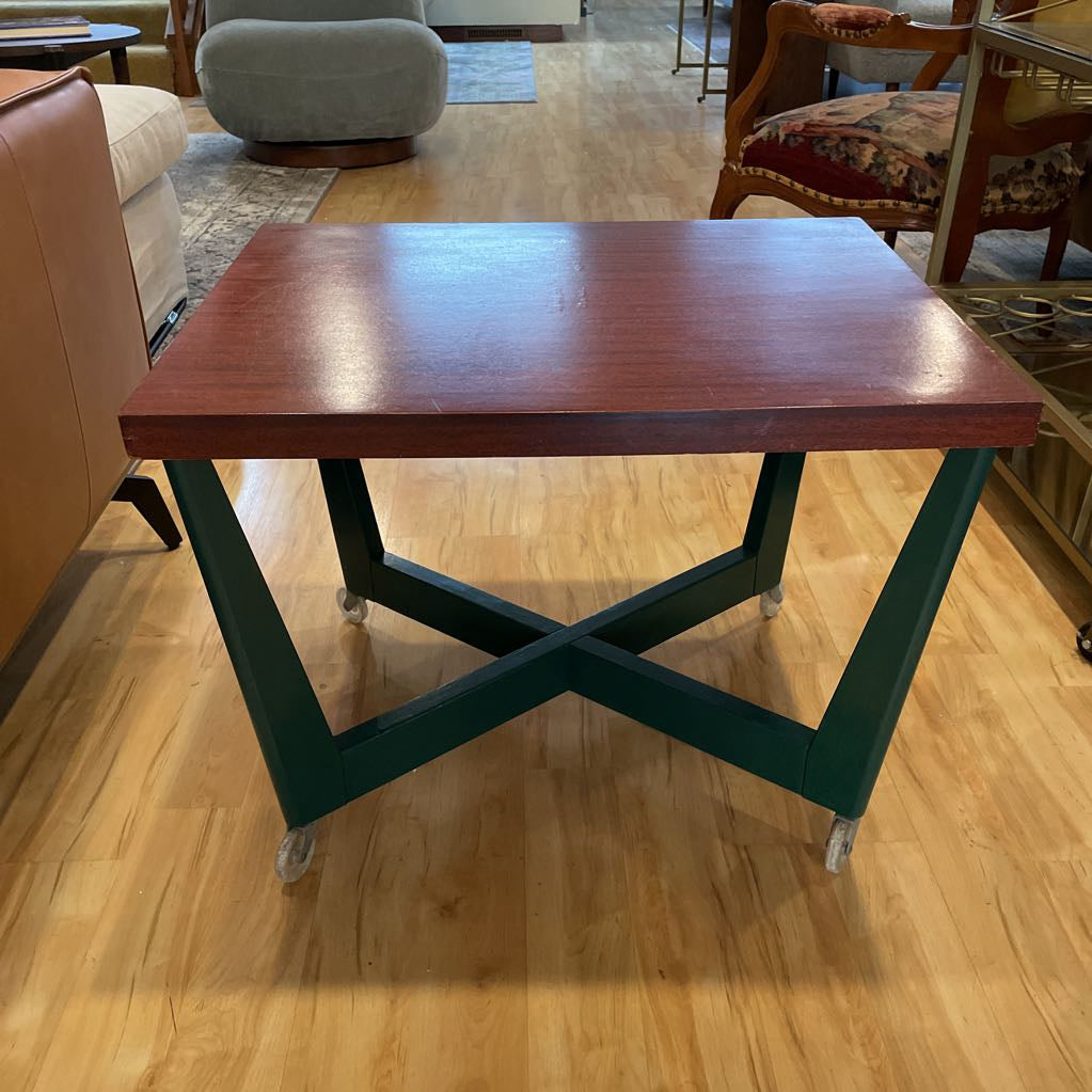 Removeable Veneer Top with Green Base Rolling Table