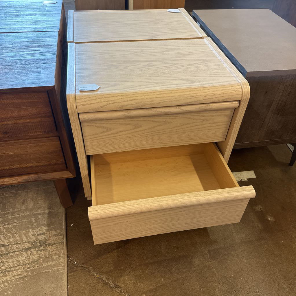Pale Ashe Nightstand