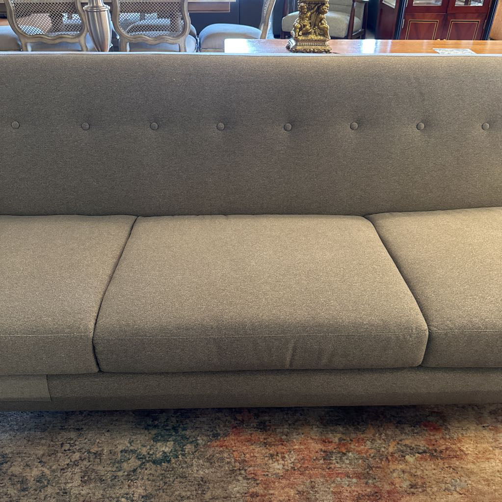 Tyler Sofa (95") (Benchmade Modern)