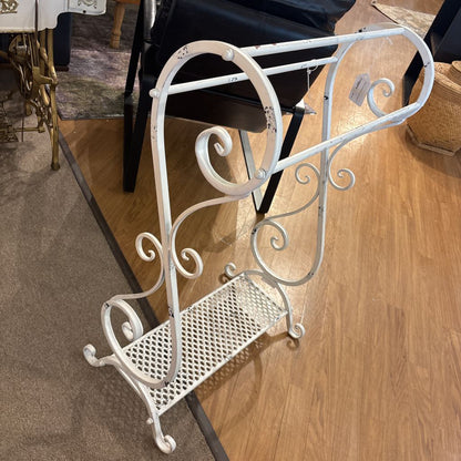White Curved Iron Towel Rack