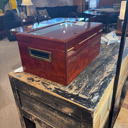 Lacquered Walnut Humidor