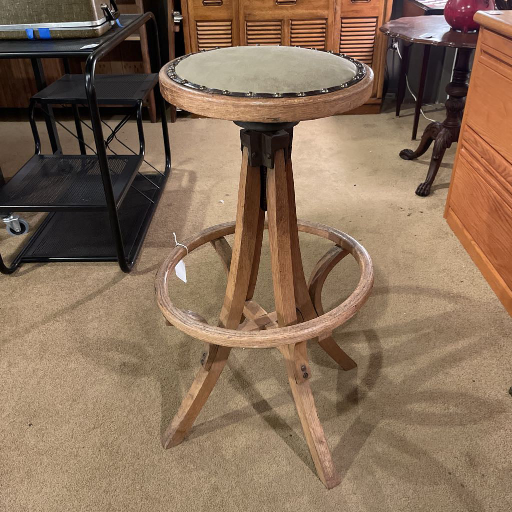 1910s Oak Drafting Stool C STOOLS