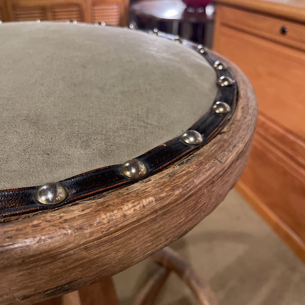 1910s Oak Drafting Stool C STOOLS