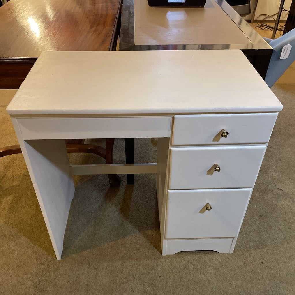 Petite 3 Drawer White Desk C DESKS