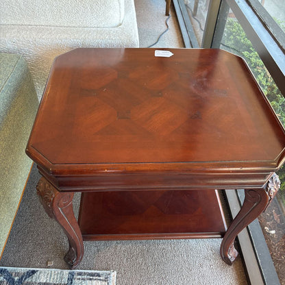 Traditional Style Side Table