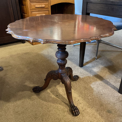 Vintage Tilt Top Entry Table C SIDE TABLES