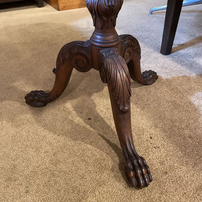 Vintage Tilt Top Entry Table C SIDE TABLES
