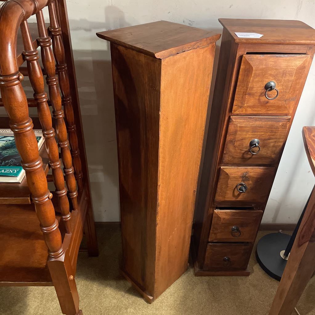 Five Drawer Skinny Chest C CABINETS