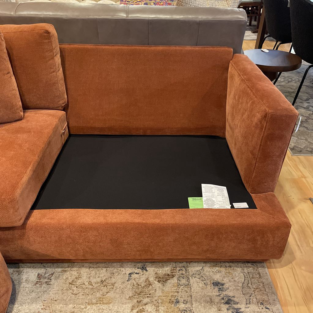 Becker Rust Sofa U SOFAS